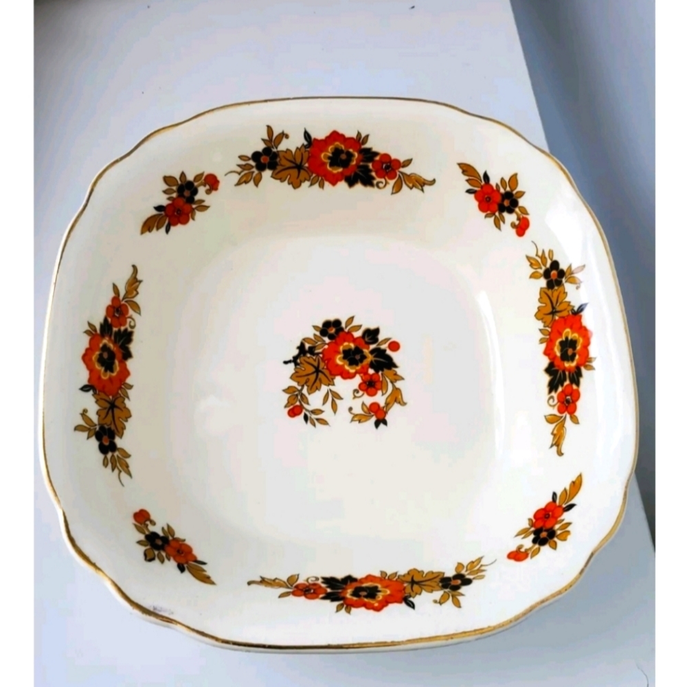 Antique Wedgwood Richelieu Vegetable Serving dish. 1930s Bowl Rare